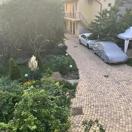 ирина Apartment Odesa